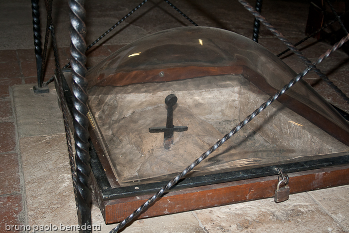 the sword in stone picture of the sword in stone